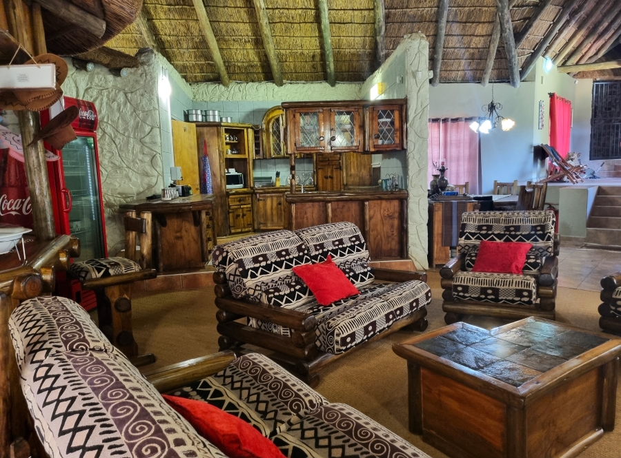 5 Bedroom Property for Sale in Swartruggens North West